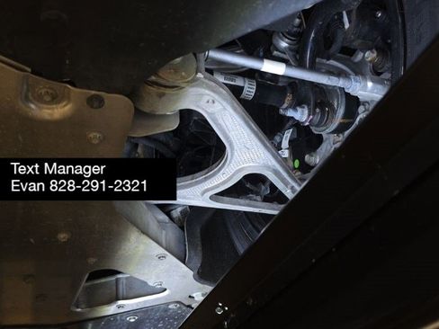 Used 2024 Chevrolet Corvette Stingray Coupe RWD image 22