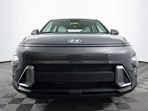 New 2026 Hyundai Kona SE image 11