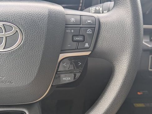 Used 2026 Toyota Camry LE FWD image 22