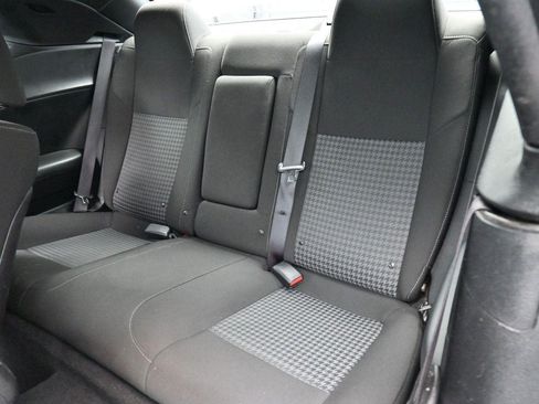 Used 2022 Dodge Challenger GT RWD image 25