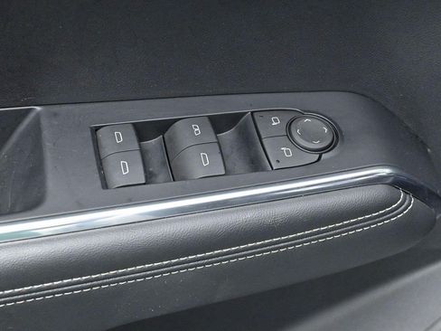 Used 2024 GMC Acadia Elevation w/ Luxury Package FWD image 13