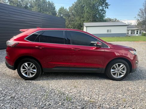 Used 2018 Ford Edge SEL w/ Equipment Group 201A FWD image 4