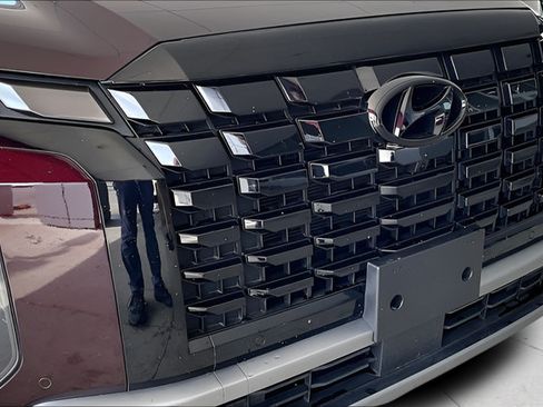 Used 2025 Hyundai Palisade Limited AWD/4WD image 30
