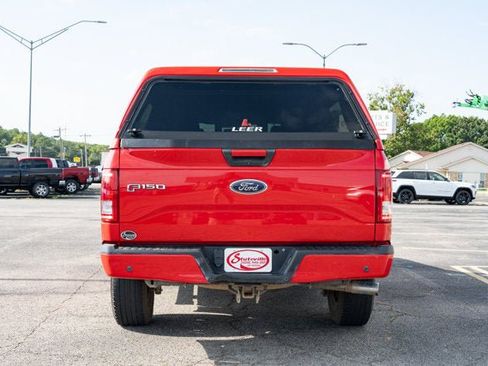 Used 2017 Ford F150 XLT w/ Equipment Group 302A Luxury AWD/4WD image 4