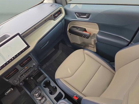 Used 2025 Ford Maverick Lariat w/ 4K Tow Package AWD/4WD image 15