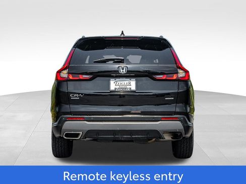 Used 2025 Honda CR-V Sport Touring image 6