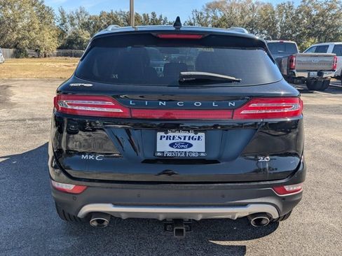 Used 2017 Lincoln MKC Reserve image 6