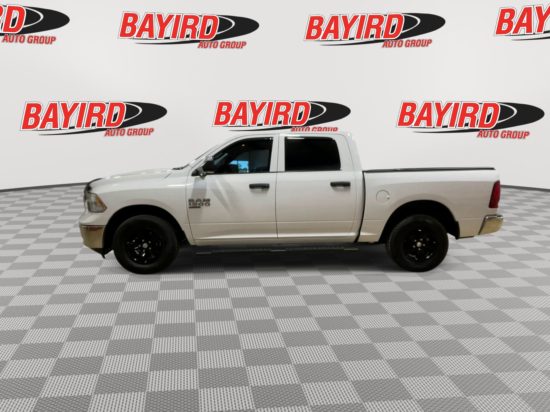 Used 2022 RAM 1500 Tradesman w/ Chrome Appearance Group AWD/4WD image 5