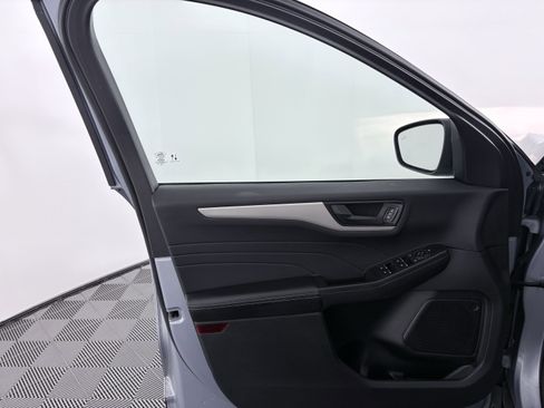 Used 2022 Ford Escape SE w/ Convenience Package image 15