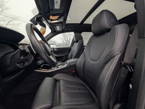 Used 2021 BMW X5 xDrive40i w/ Premium Package 3 image 35