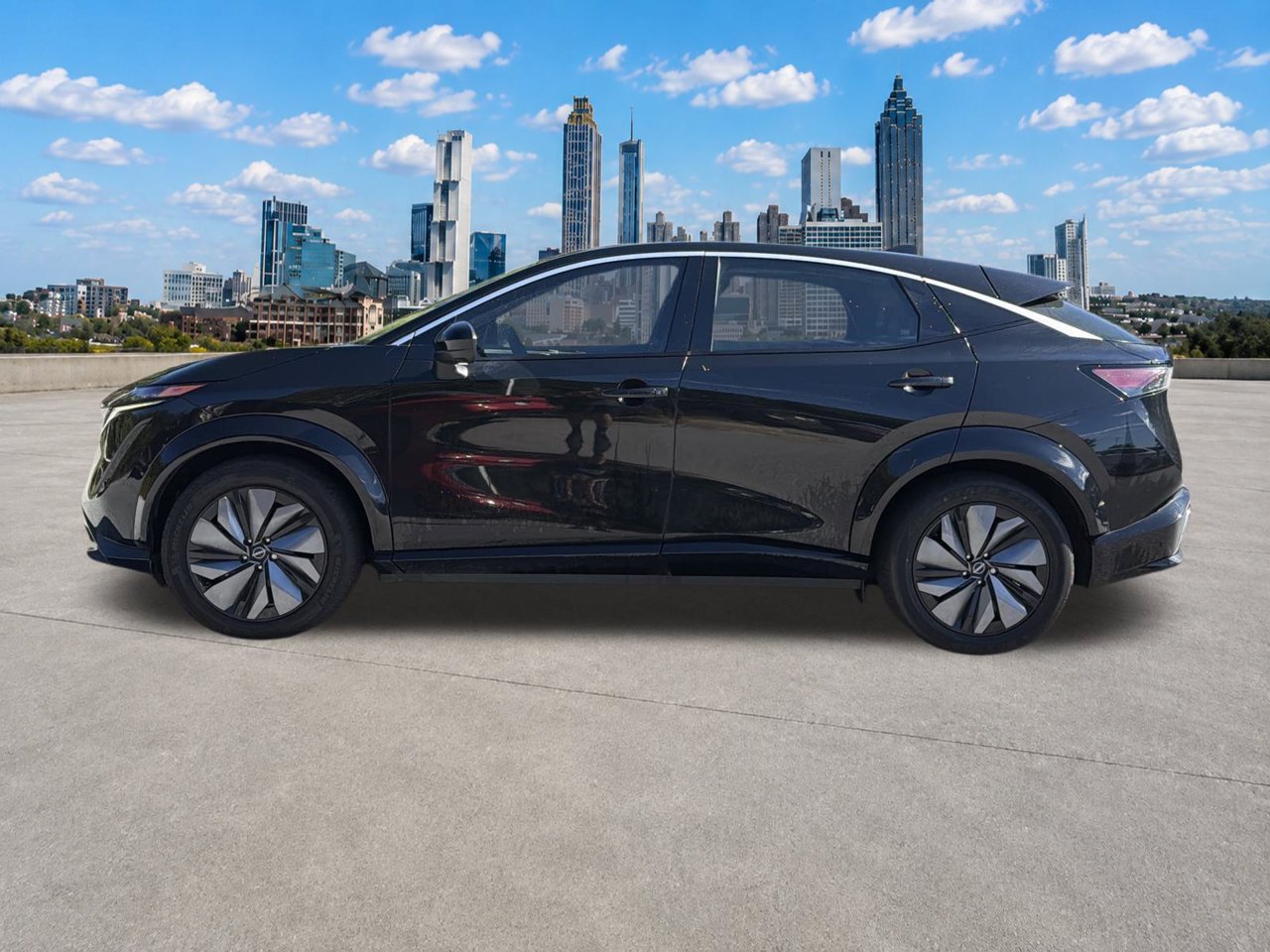 Certified 2023 Nissan Ariya FWD image 22