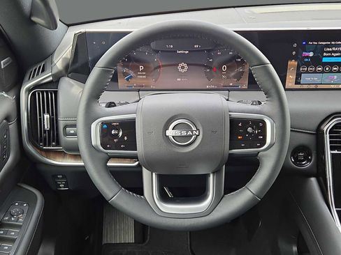 Used 2025 Nissan Armada SL w/ Captain's Chari Seat Package image 20