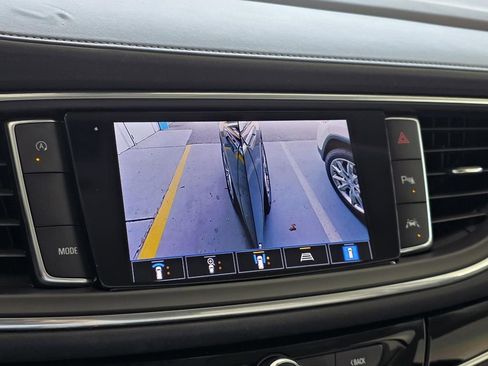 Used 2022 Buick Enclave Avenir w/ Avenir Technology Package FWD image 26