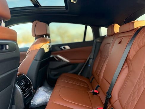 New 2026 BMW X6 xDrive40i image 18