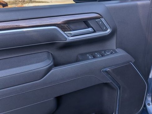 Used 2025 Chevrolet Silverado 3500 LT w/ Safety Package image 11