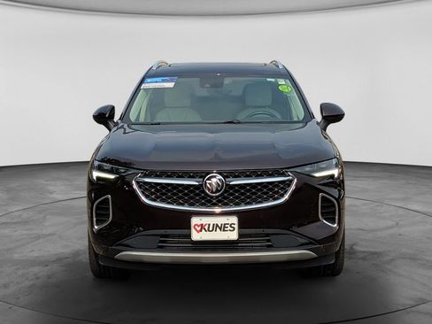 Used 2023 Buick Envision Avenir AWD/4WD image 2