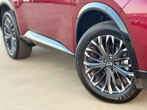 Certified 2026 Nissan Rogue Platinum AWD/4WD image 9