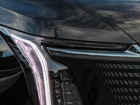 Used 2025 Cadillac Escalade IQ Sport 2 image 8