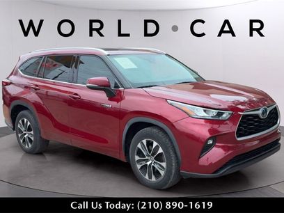 Used 2020 Toyota Highlander XLE