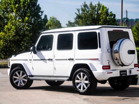 Used 2019 Mercedes-Benz G 550 image 3