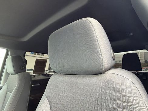 Used 2021 Chevrolet Silverado 1500 LT Trail Boss image 11