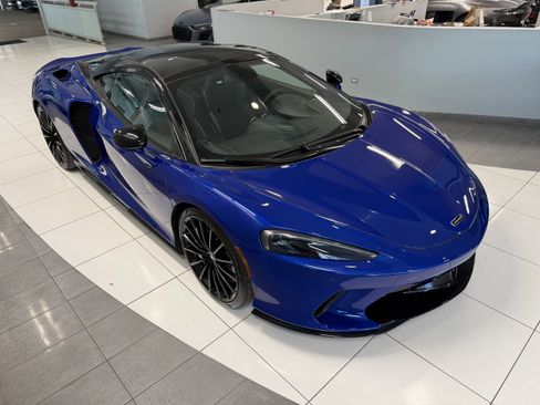 Used 2023 McLaren GT RWD image 7