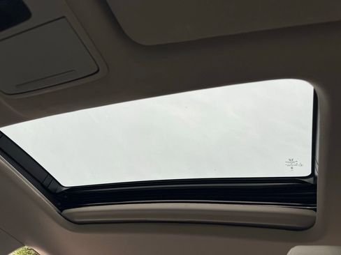 Used 2023 Honda Accord EX image 18