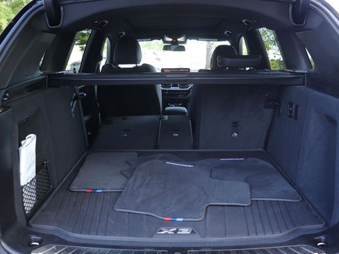 Used 2024 BMW X3 sDrive30i w/ Premium Package w/ZPA image 16