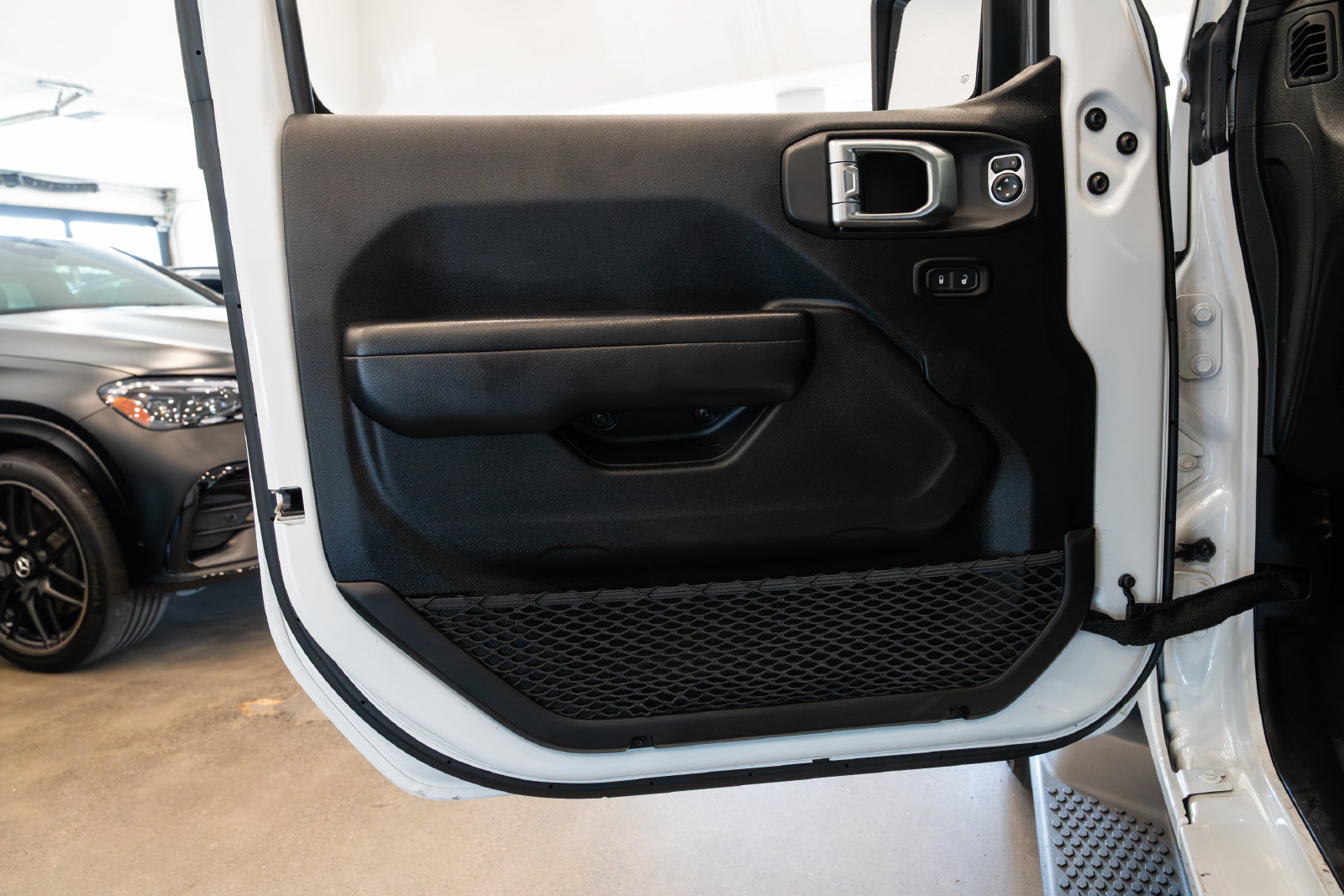 Used 2020 Jeep Wrangler Unlimited Sport S AWD/4WD image 14