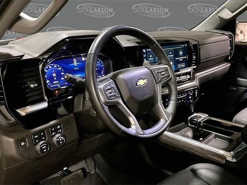 Certified 2023 Chevrolet Silverado 1500 LTZ w/ LTZ Convenience Package II image 18