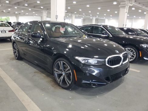 Certified 2023 BMW 330i Sedan w/ Driving Assistance Package RWD image 2