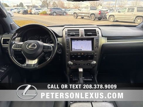 Used 2020 Lexus GX 460 Premium w/ Premium Package image 15