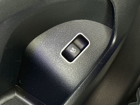 New 2026 Mercedes-Benz GLE 350 4MATIC image 18