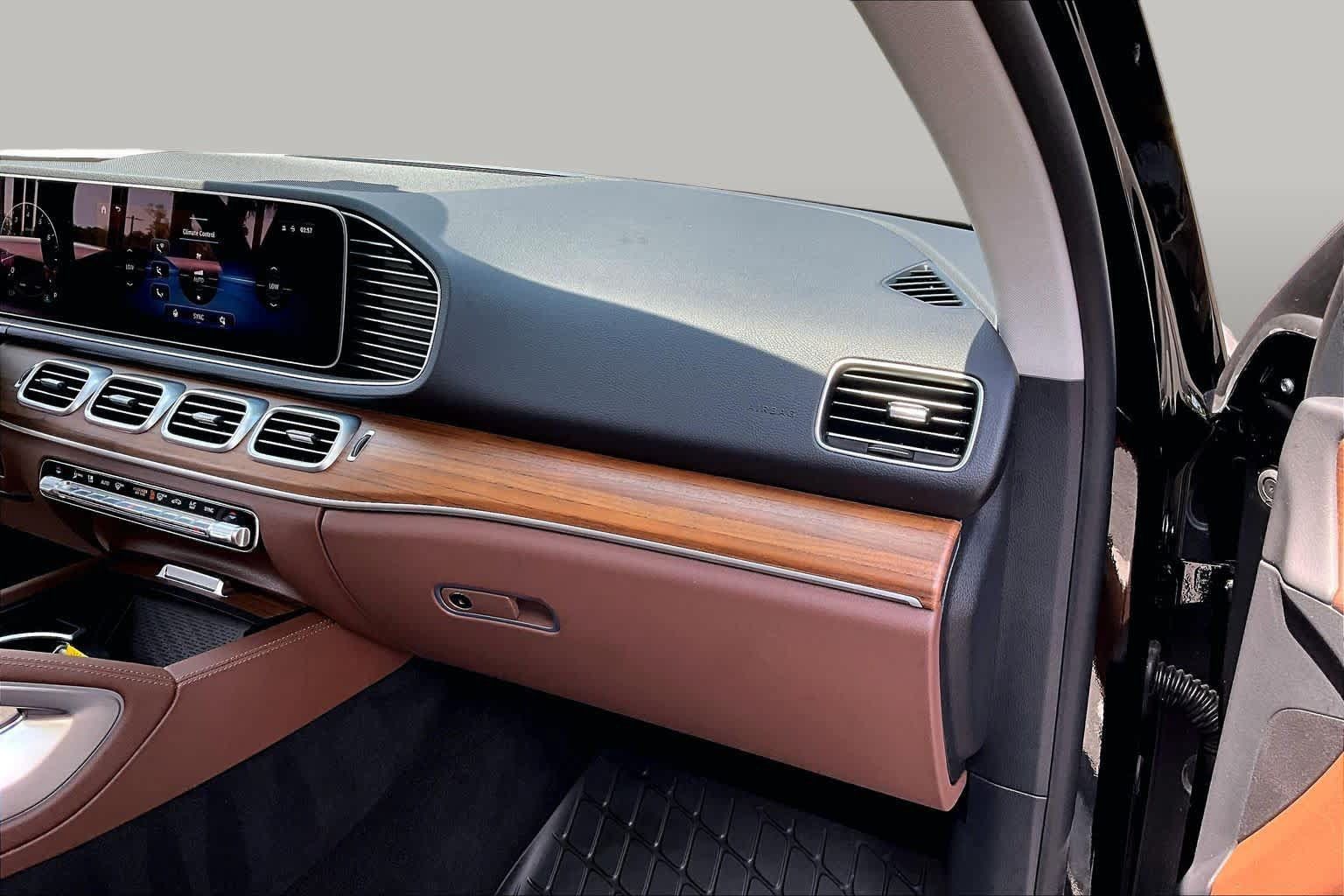 Certified 2024 Mercedes-Benz GLE 350 4MATIC image 19