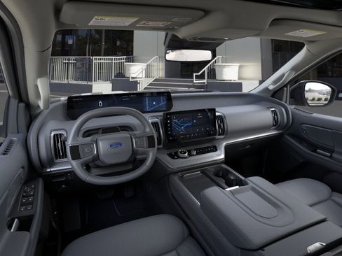 New 2026 Ford Expedition Max Active RWD image 9