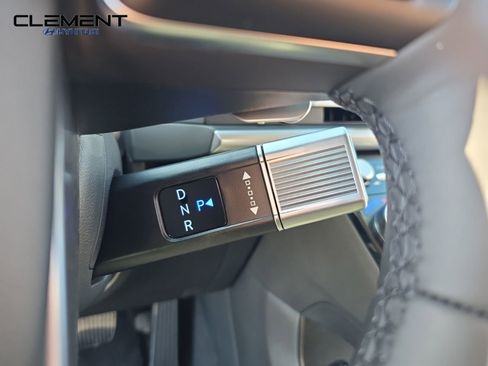 New 2026 Hyundai Santa Fe SE FWD image 16