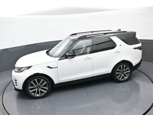 Used 2023 Land Rover Discovery HSE R-Dynamic AWD/4WD image 34
