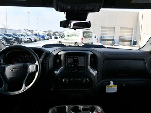 New 2026 Chevrolet Silverado 1500 Custom Trail Boss w/ Turbomax Blackout Package AWD/4WD image 10
