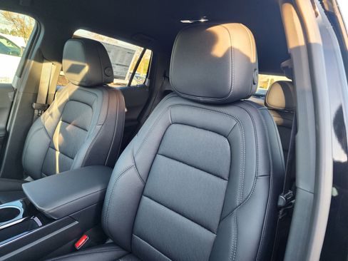 New 2026 Chevrolet Equinox LT w/ Convenience Package II image 21