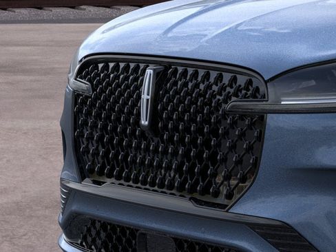 New 2026 Lincoln Aviator Reserve w/ Luxury Package AWD/4WD image 17