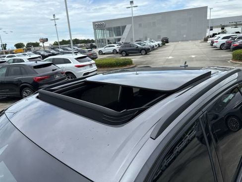 Used 2025 Audi Q7 3.0T Prestige image 34