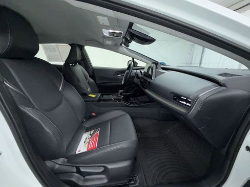 Certified 2024 Toyota Prius XLE image 5
