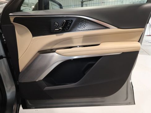 Certified 2026 Cadillac Lyriq Signature Luxury w/ Nappa Leather Package AWD/4WD image 18