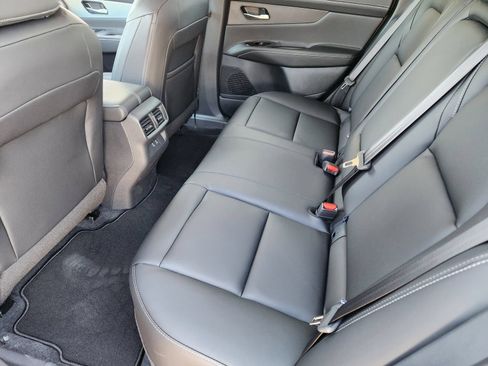 Used 2025 Nissan Murano SL AWD/4WD image 24