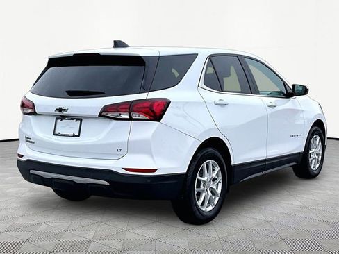 Used 2023 Chevrolet Equinox LT image 6
