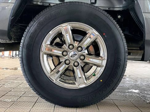 Used 2025 Ford F150 XLT w/ Equipment Group 301A Standard AWD/4WD image 29