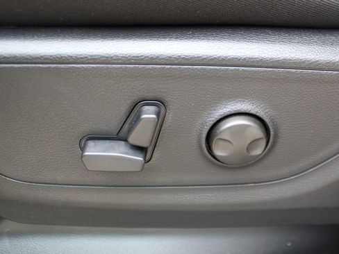 New 2026 RAM 1500 Big Horn AWD/4WD image 12