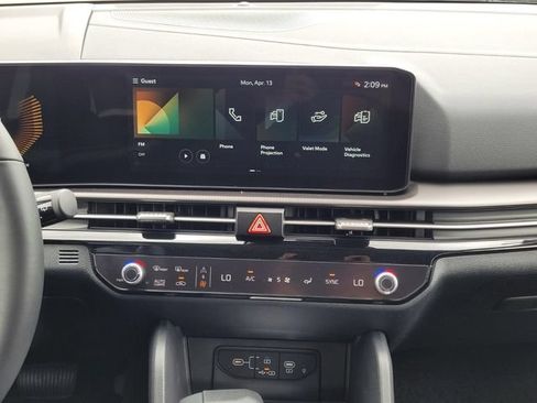 New 2026 Kia Sportage EX w/ EX Panorama Roof Package FWD image 16