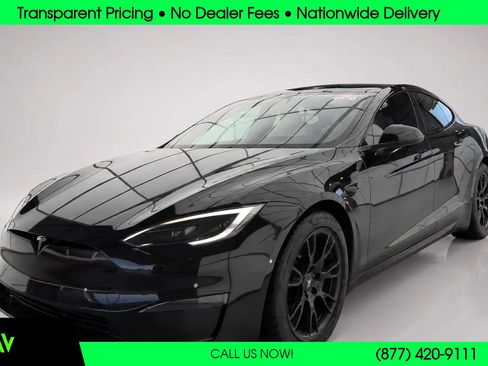 Used 2022 Tesla Model S Plaid AWD/4WD image 2