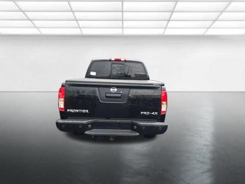 Used 2018 Nissan Frontier PRO-4X AWD/4WD image 5